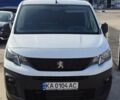 Белый Пежо Partner, объемом двигателя 1.56 л и пробегом 140 тыс. км за 20151 $, фото 4 на Automoto.ua