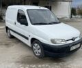 Білий Пежо Partner, об'ємом двигуна 1.9 л та пробігом 290 тис. км за 2456 $, фото 1 на Automoto.ua