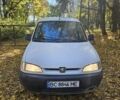 Белый Пежо Partner, объемом двигателя 1.4 л и пробегом 335 тыс. км за 1700 $, фото 4 на Automoto.ua