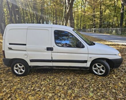 Белый Пежо Partner, объемом двигателя 1.4 л и пробегом 335 тыс. км за 1700 $, фото 3 на Automoto.ua