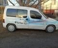 Белый Пежо Partner, объемом двигателя 1.9 л и пробегом 300 тыс. км за 2000 $, фото 2 на Automoto.ua