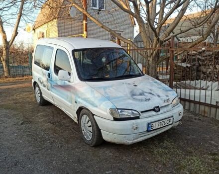 Белый Пежо Partner, объемом двигателя 1.9 л и пробегом 300 тыс. км за 2000 $, фото 1 на Automoto.ua