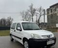 Белый Пежо Partner, объемом двигателя 1.9 л и пробегом 265 тыс. км за 2900 $, фото 1 на Automoto.ua
