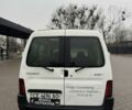 Белый Пежо Partner, объемом двигателя 1.9 л и пробегом 265 тыс. км за 2900 $, фото 4 на Automoto.ua