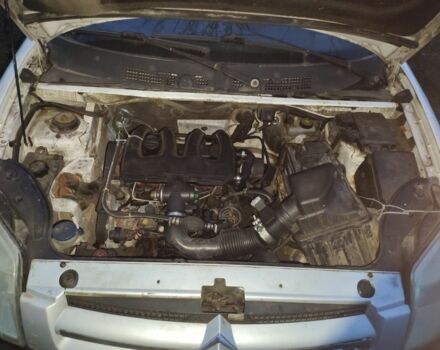 Белый Пежо Partner, объемом двигателя 0 л и пробегом 338 тыс. км за 1450 $, фото 4 на Automoto.ua