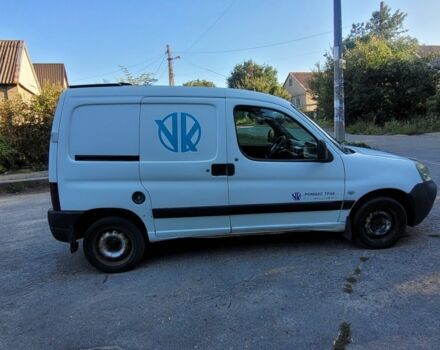 Білий Пежо Partner, об'ємом двигуна 2 л та пробігом 534 тис. км за 2000 $, фото 3 на Automoto.ua