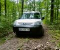 Белый Пежо Partner, объемом двигателя 2 л и пробегом 385 тыс. км за 3000 $, фото 1 на Automoto.ua