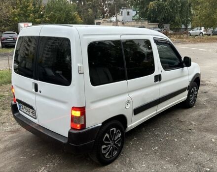 Белый Пежо Partner, объемом двигателя 1.9 л и пробегом 280 тыс. км за 3200 $, фото 2 на Automoto.ua
