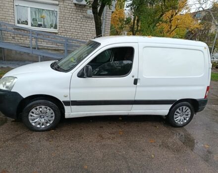 Білий Пежо Partner, об'ємом двигуна 1.4 л та пробігом 283 тис. км за 3300 $, фото 2 на Automoto.ua