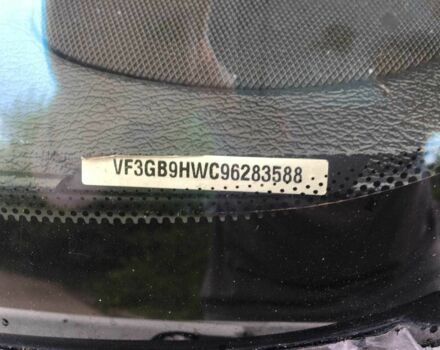 Білий Пежо Partner, об'ємом двигуна 1.6 л та пробігом 270 тис. км за 3400 $, фото 23 на Automoto.ua