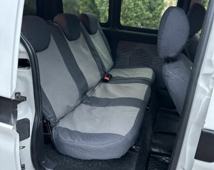 Білий Пежо Partner, об'ємом двигуна 1.6 л та пробігом 405 тис. км за 2549 $, фото 21 на Automoto.ua