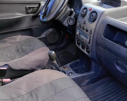 Белый Пежо Partner, объемом двигателя 1.6 л и пробегом 320 тыс. км за 3000 $, фото 1 на Automoto.ua