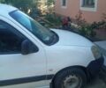 Белый Пежо Partner, объемом двигателя 1.6 л и пробегом 620 тыс. км за 2500 $, фото 4 на Automoto.ua