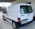 Белый Пежо Partner, объемом двигателя 1.6 л и пробегом 418 тыс. км за 2550 $, фото 2 на Automoto.ua