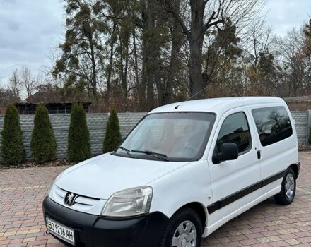 Білий Пежо Partner, об'ємом двигуна 1.6 л та пробігом 405 тис. км за 2549 $, фото 2 на Automoto.ua