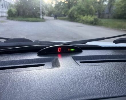 Белый Пежо Partner, объемом двигателя 1.4 л и пробегом 270 тыс. км за 3800 $, фото 6 на Automoto.ua