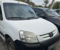 Белый Пежо Partner, объемом двигателя 1.9 л и пробегом 300 тыс. км за 2850 $, фото 2 на Automoto.ua