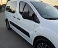 Белый Пежо Partner, объемом двигателя 1.6 л и пробегом 266 тыс. км за 4950 $, фото 2 на Automoto.ua