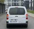 Білий Пежо Partner, об'ємом двигуна 1.6 л та пробігом 455 тис. км за 3300 $, фото 5 на Automoto.ua