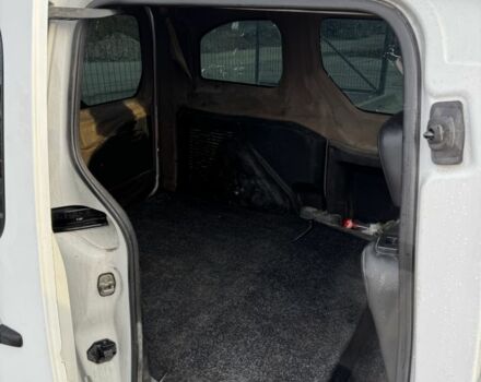 Білий Пежо Partner, об'ємом двигуна 1.6 л та пробігом 528 тис. км за 3750 $, фото 3 на Automoto.ua