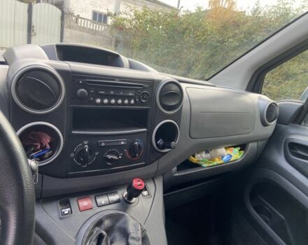 Белый Пежо Partner, объемом двигателя 1.6 л и пробегом 251 тыс. км за 5100 $, фото 4 на Automoto.ua