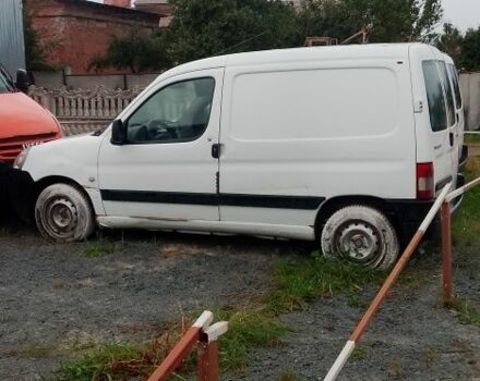 Белый Пежо Partner, объемом двигателя 2 л и пробегом 300 тыс. км за 1700 $, фото 3 на Automoto.ua