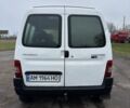 Білий Пежо Partner, об'ємом двигуна 1.6 л та пробігом 316 тис. км за 3300 $, фото 4 на Automoto.ua