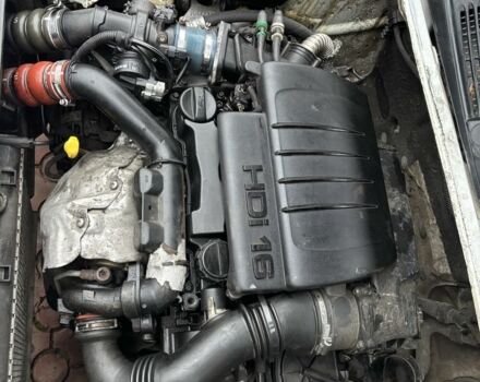 Білий Пежо Partner, об'ємом двигуна 1.6 л та пробігом 316 тис. км за 3300 $, фото 13 на Automoto.ua