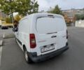Белый Пежо Partner, объемом двигателя 1.6 л и пробегом 376 тыс. км за 2900 $, фото 4 на Automoto.ua