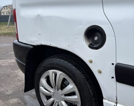 Білий Пежо Partner, об'ємом двигуна 1.6 л та пробігом 316 тис. км за 3300 $, фото 16 на Automoto.ua