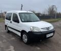 Білий Пежо Partner, об'ємом двигуна 1.6 л та пробігом 316 тис. км за 3300 $, фото 1 на Automoto.ua