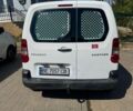Белый Пежо Partner, объемом двигателя 1.6 л и пробегом 362 тыс. км за 4000 $, фото 5 на Automoto.ua
