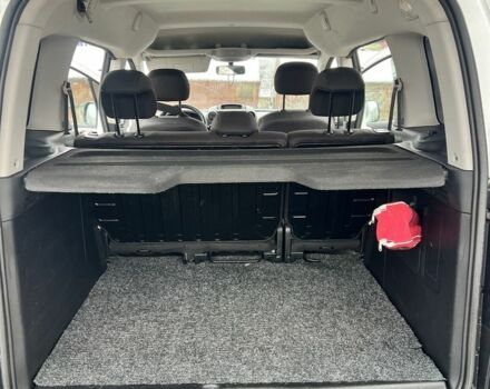 Белый Пежо Partner, объемом двигателя 1.6 л и пробегом 165 тыс. км за 7500 $, фото 7 на Automoto.ua