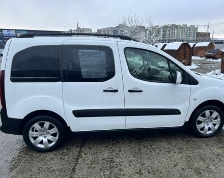Белый Пежо Partner, объемом двигателя 1.6 л и пробегом 165 тыс. км за 7500 $, фото 4 на Automoto.ua