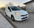 Білий Пежо Partner, об'ємом двигуна 1.6 л та пробігом 238 тис. км за 2500 $, фото 1 на Automoto.ua