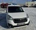 Белый Пежо Partner, объемом двигателя 1.56 л и пробегом 214 тыс. км за 6900 $, фото 1 на Automoto.ua