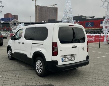 Белый Пежо Partner, объемом двигателя 1.6 л и пробегом 178 тыс. км за 13900 $, фото 5 на Automoto.ua