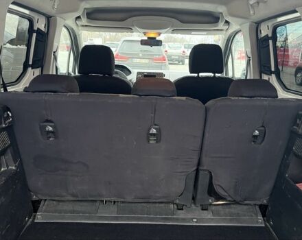 Белый Пежо Partner, объемом двигателя 1.6 л и пробегом 178 тыс. км за 13900 $, фото 12 на Automoto.ua