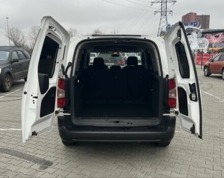 Белый Пежо Partner, объемом двигателя 1.6 л и пробегом 178 тыс. км за 13900 $, фото 13 на Automoto.ua