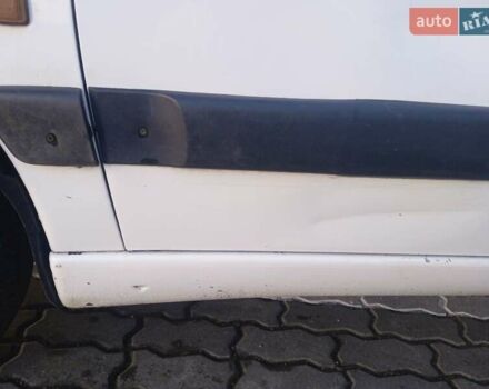 Белый Пежо Partner, объемом двигателя 1.9 л и пробегом 221 тыс. км за 3200 $, фото 12 на Automoto.ua