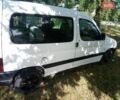 Белый Пежо Partner, объемом двигателя 1.9 л и пробегом 600 тыс. км за 2250 $, фото 1 на Automoto.ua