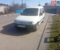 Белый Пежо Partner, объемом двигателя 1.36 л и пробегом 300 тыс. км за 2700 $, фото 1 на Automoto.ua