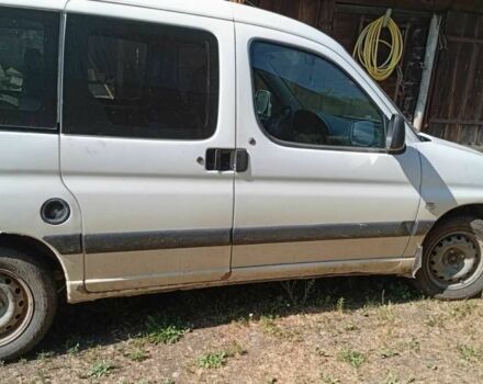 Белый Пежо Partner, объемом двигателя 1.9 л и пробегом 1 тыс. км за 1300 $, фото 3 на Automoto.ua
