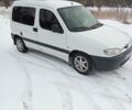 Белый Пежо Partner, объемом двигателя 2 л и пробегом 365 тыс. км за 2600 $, фото 1 на Automoto.ua