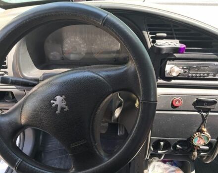 Білий Пежо Partner, об'ємом двигуна 1.9 л та пробігом 300 тис. км за 3100 $, фото 1 на Automoto.ua