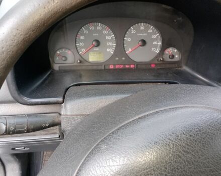 Белый Пежо Partner, объемом двигателя 2 л и пробегом 207 тыс. км за 2500 $, фото 2 на Automoto.ua