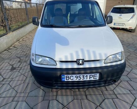 Білий Пежо Partner, об'ємом двигуна 1.9 л та пробігом 350 тис. км за 2700 $, фото 9 на Automoto.ua