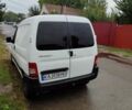 Білий Пежо Partner, об'ємом двигуна 2 л та пробігом 425 тис. км за 2600 $, фото 6 на Automoto.ua