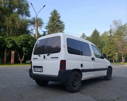 Белый Пежо Partner, объемом двигателя 1.9 л и пробегом 325 тыс. км за 3550 $, фото 7 на Automoto.ua