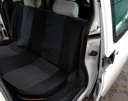 Белый Пежо Partner, объемом двигателя 2 л и пробегом 207 тыс. км за 2500 $, фото 4 на Automoto.ua